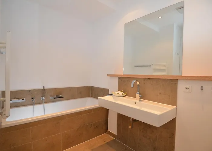 Philine - Apt. 24 Theresa * Sellin (Rugen)